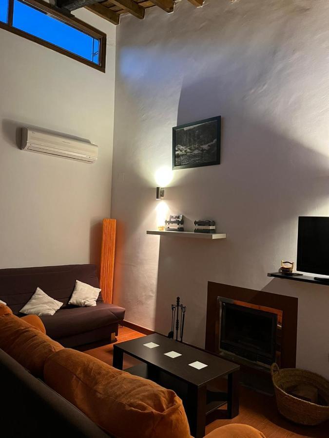 Apartamentos Rurales En Plena Sierra La Calera Esterno foto