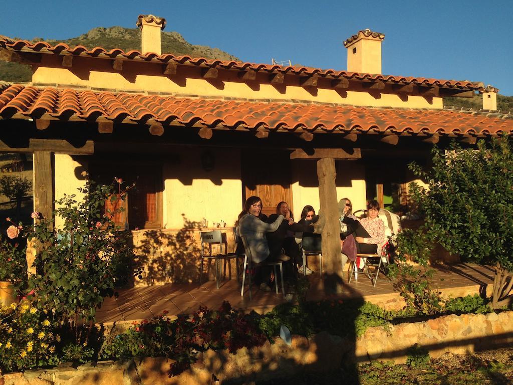 Apartamentos Rurales En Plena Sierra La Calera Esterno foto